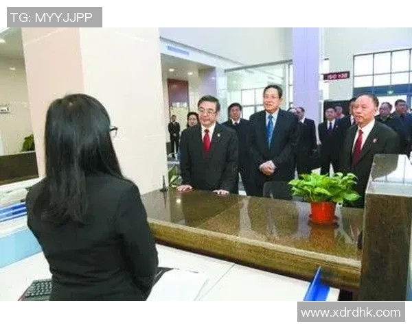 专访周强揭秘英雄联盟成功背后的策略与创新之路